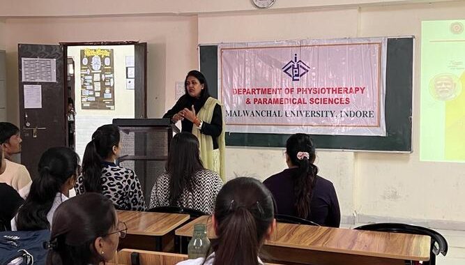 मालवांचल यूनिवर्सिटी इंडेक्स समूह संस्थान में मप्र राज्य युवा नीति के अंतर्गत सेमिनार का आयोजन